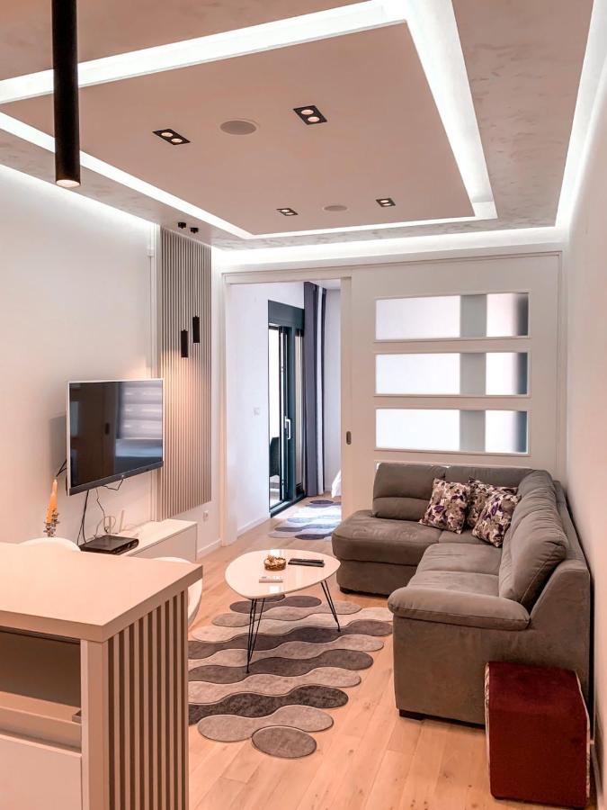 Bar Exclusiv Soho City Residence Esterno foto