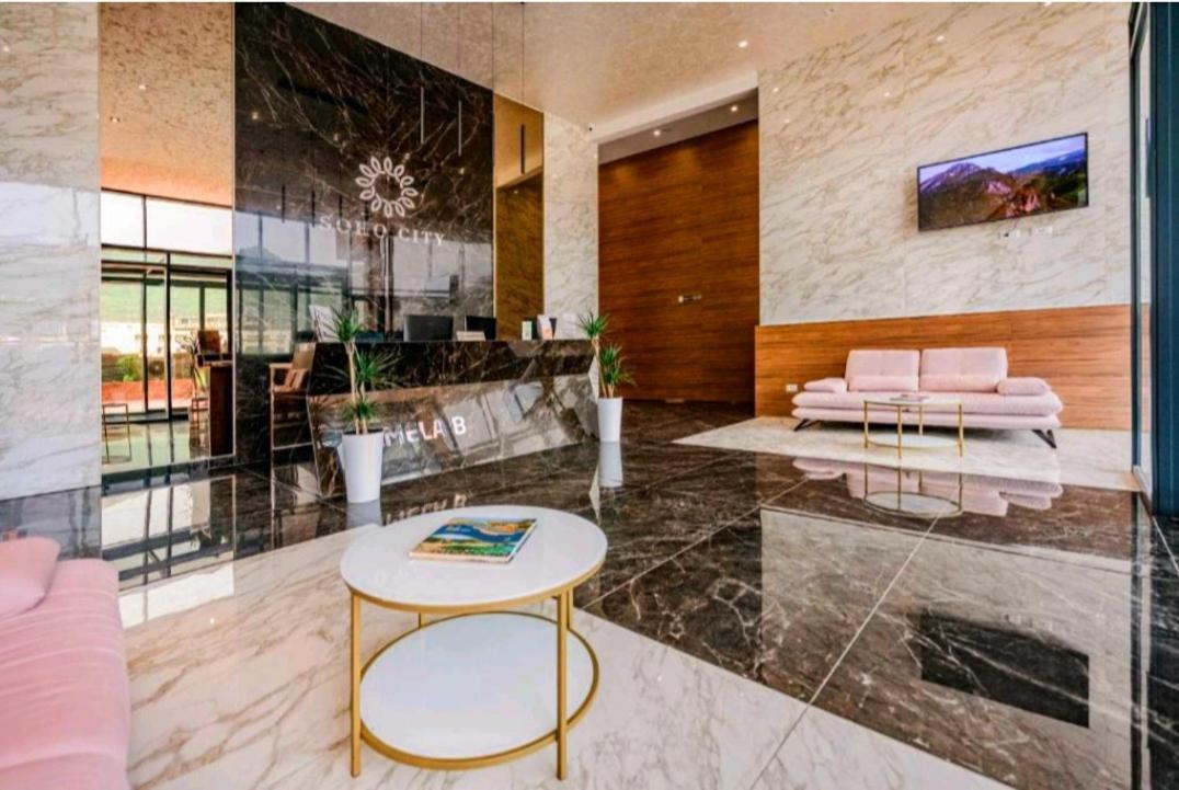Bar Exclusiv Soho City Residence Esterno foto