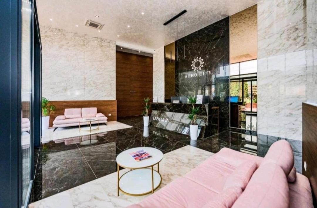 Bar Exclusiv Soho City Residence Esterno foto